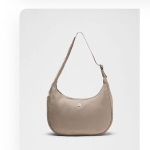 lululemon athletica city essentials shoulder Bag